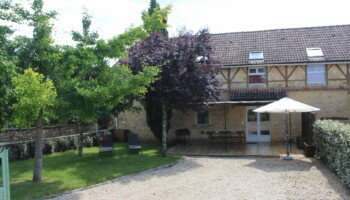 La Lousse terrasse parasol transat